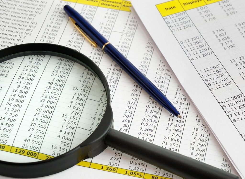 glasses, magnifying, analyzing and report